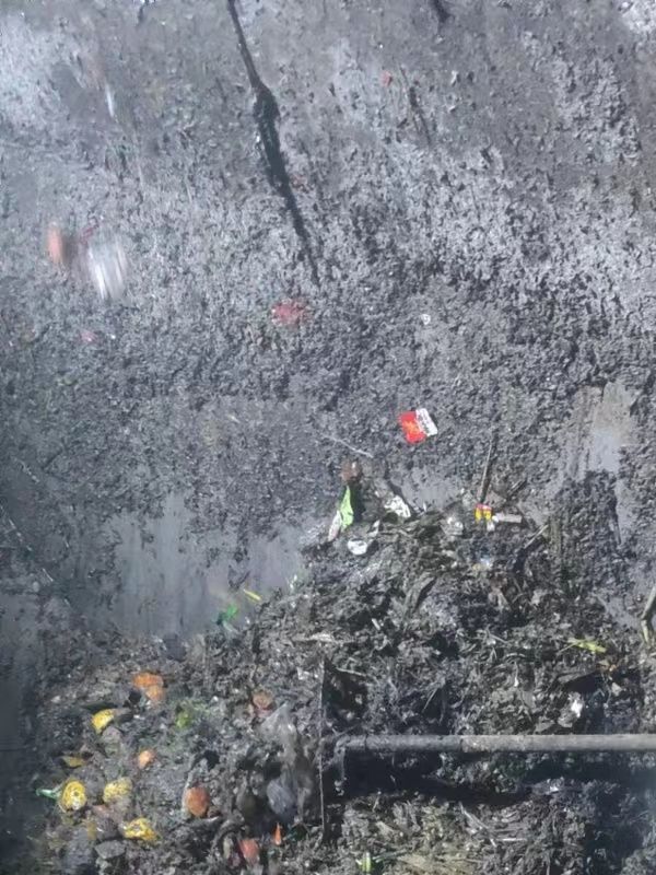 南桥镇污水池清理